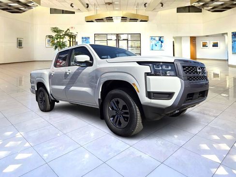 New 2026 Nissan Frontier SV w/ SV Convenience Package AWD/4WD image 2