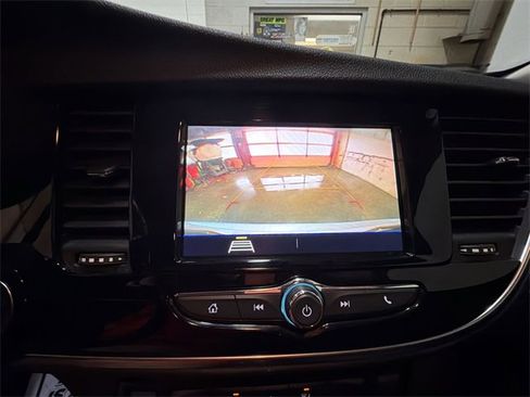 Certified 2022 Buick Encore Preferred w/ Safety Package image 17