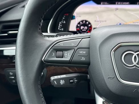 Used 2018 Audi Q7 3.0T Prestige w/ Prestige Package AWD/4WD image 34