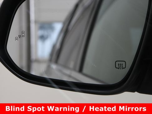 Used 2018 Toyota Highlander Limited image 25