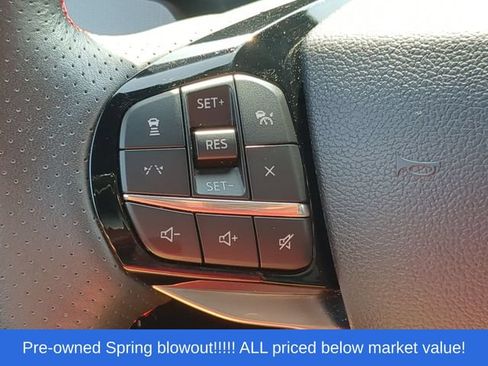 Used 2025 Ford Explorer ST-Line w/ ST-Line Street Pack AWD/4WD image 25