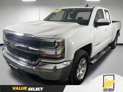 Used 2018 Chevrolet Silverado 1500 LT AWD/4WD image 1