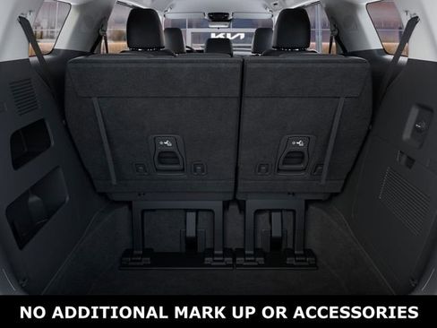 New 2026 Kia Carnival FWD image 19