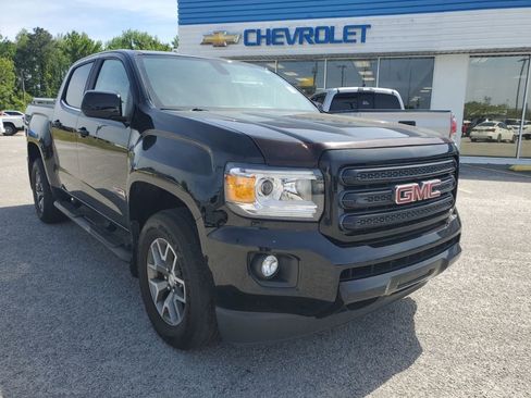Used 2019 GMC Canyon All Terrain w/ Trailering Package image 1