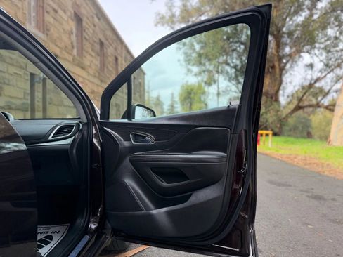 Used 2015 Buick Encore Convenience image 28