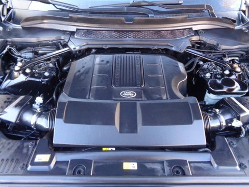 Used 2016 Land Rover Range Rover Long Wheelbase Supercharged image 37