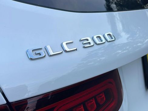Used 2021 Mercedes-Benz GLC 300 image 28
