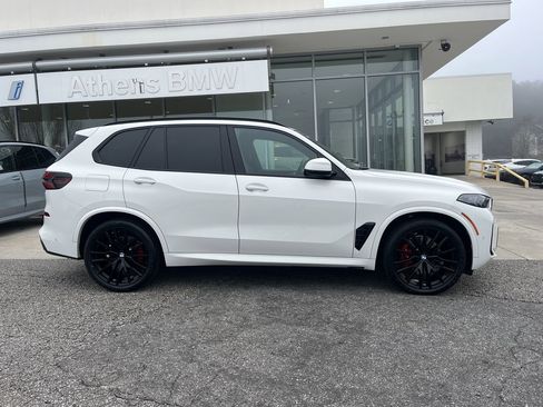 Certified 2024 BMW X5 sDrive40i w/ M Sport Package image 9