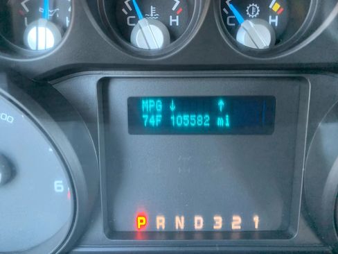 Used 2013 Ford F450 XL w/ Snow Plow Prep Pkg image 13