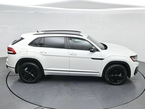 Used 2023 Volkswagen Atlas Cross Sport SEL R-Line AWD/4WD image 58