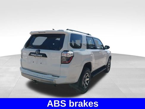 Used 2019 Toyota 4Runner TRD Off-Road Premium image 17