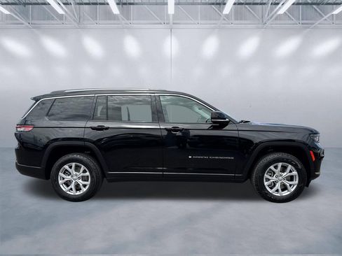 Used 2022 Jeep Grand Cherokee L Limited AWD/4WD image 3