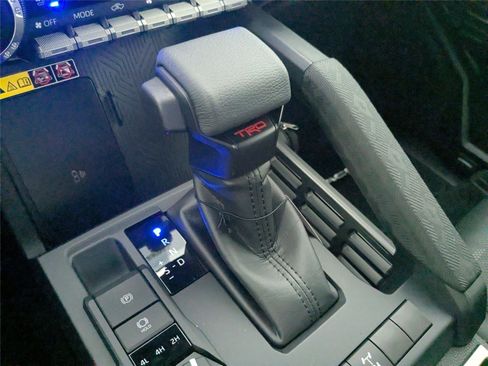 New 2025 Toyota Tacoma TRD Off-Road image 17