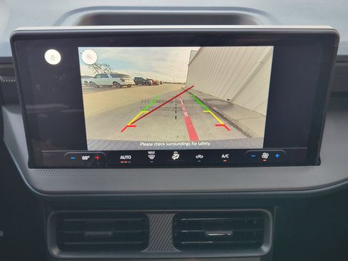 New 2026 Ford Maverick XL image 17