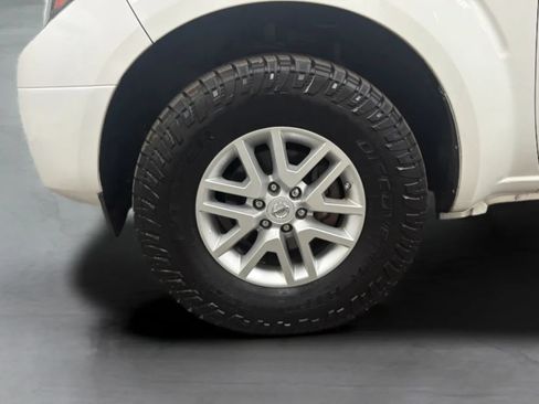 Used 2017 Nissan Frontier SV RWD image 27