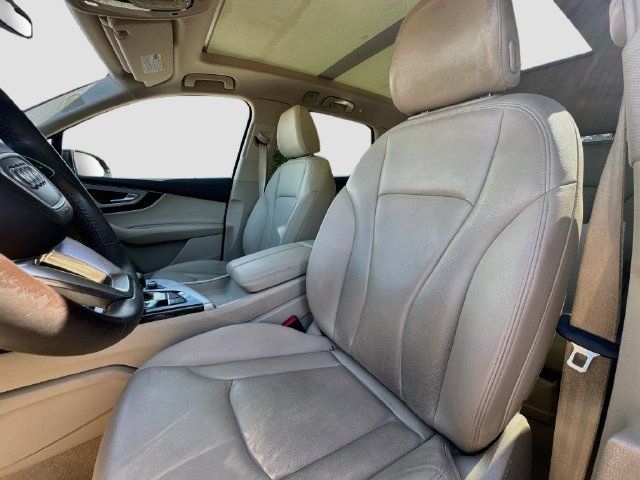 Used 2019 Audi Q7 2.0T Premium Plus w/ Premium Plus Package AWD/4WD image 19