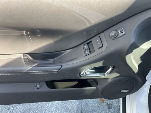 Used 2015 Chevrolet Camaro LT image 7