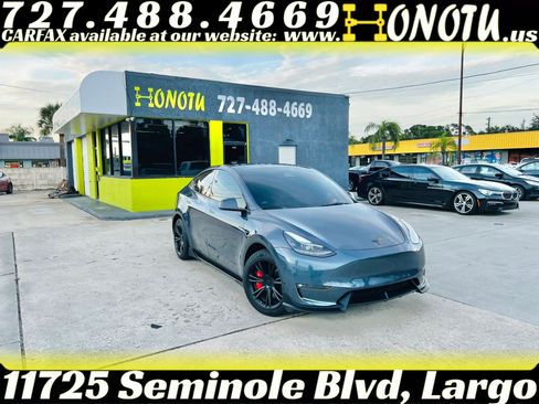 Used 2023 Tesla Model Y Long Range AWD/4WD image 1