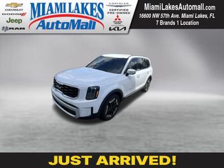 Used 2024 Kia Telluride S FWD video 1