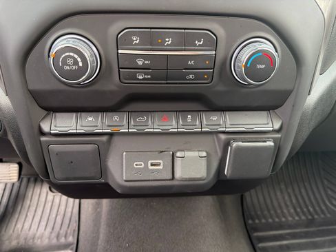 Used 2022 Chevrolet Silverado 1500 Custom RWD image 30