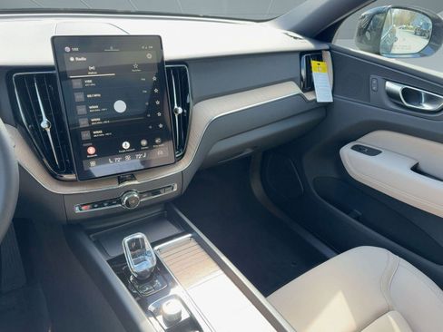 New 2026 Volvo XC60 B5 Core image 31