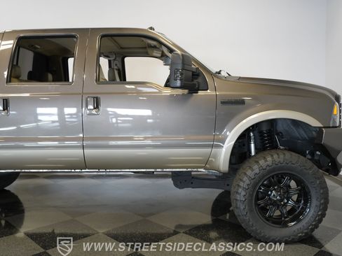 Used 2006 Ford F350 4x4 Crew Cab Super Duty image 32