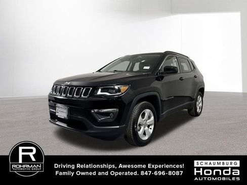 Used 2018 Jeep Compass Latitude w/ Popular Equipment Group image 2