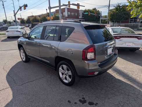 Used 2014 Jeep Compass Sport w/ Power Value Group image 8
