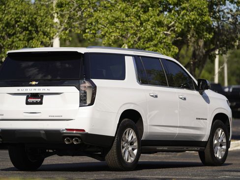 New 2026 Chevrolet Suburban Premier RWD image 51