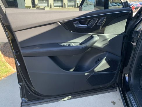 Used 2021 Audi Q7 3.0T Prestige image 14