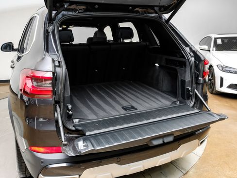 Used 2023 BMW X5 sDrive40i image 57