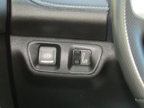 Used 2023 GMC Acadia SLE w/ Driver Convenience Package AWD/4WD image 36
