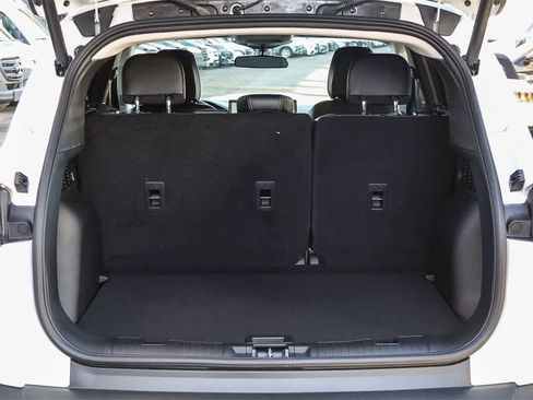 New 2025 Ford Escape SE w/ Class II Trailer Tow Package image 25