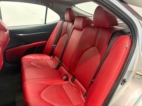 Used 2019 Toyota Camry XSE w/ Driver Assist Package FWD image 9