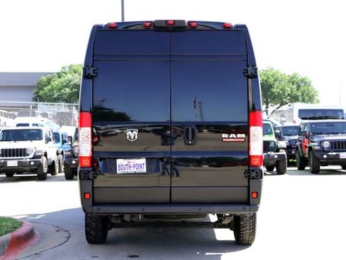 Used 2021 RAM ProMaster 2500 FWD image 6