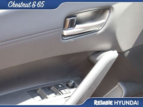 Used 2024 Toyota Corolla Cross XLE w/ Convenience Package AWD/4WD image 23