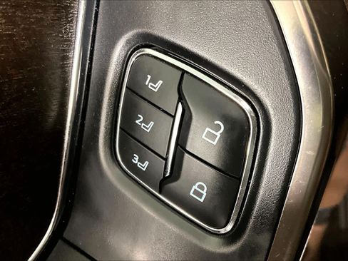 Used 2021 Ford F150 King Ranch w/ Equipment Group 601A High AWD/4WD image 32
