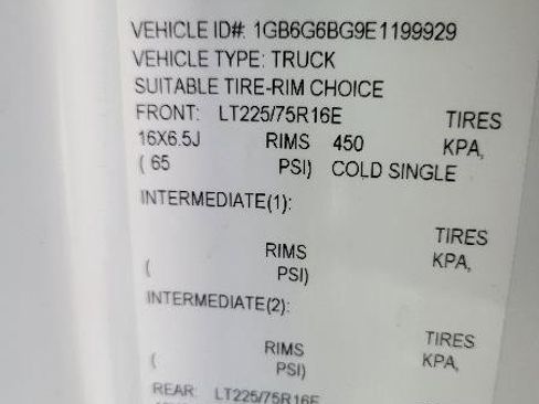 Used 2014 Chevrolet Express 4500 Extended image 54