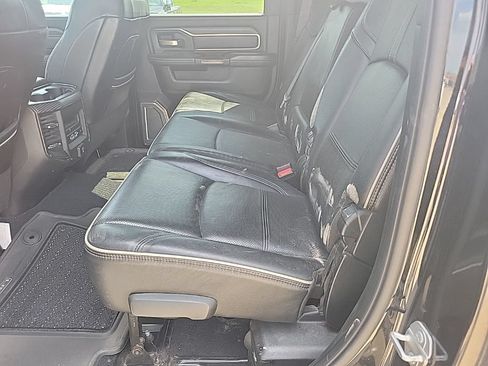 Used 2019 RAM 3500 Limited AWD/4WD image 9