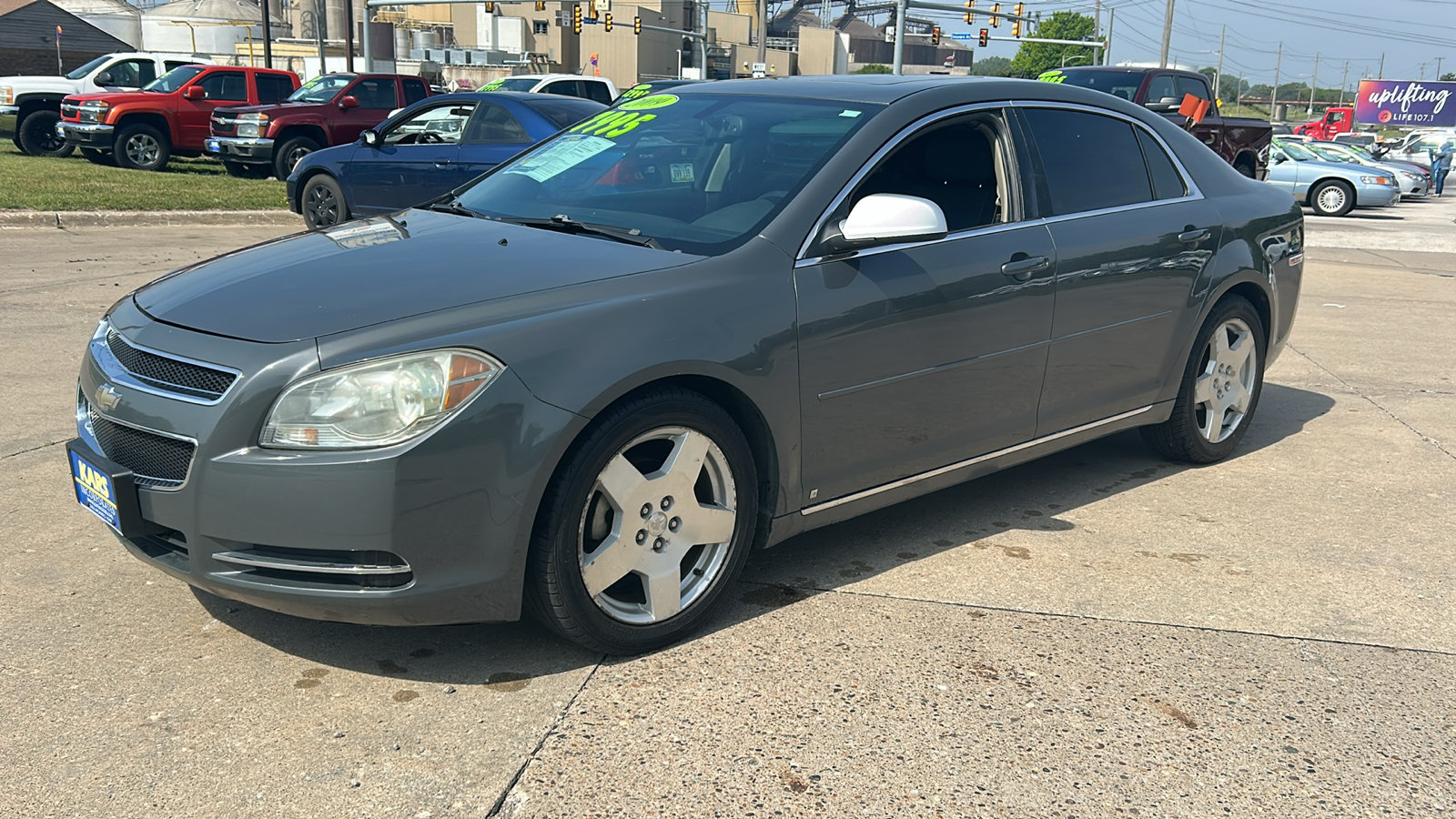Used 2009 Chevrolet Malibu LT FWD image 2
