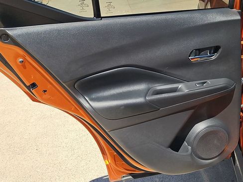 Used 2020 Nissan Kicks SR w/ SR Premium Package FWD image 18
