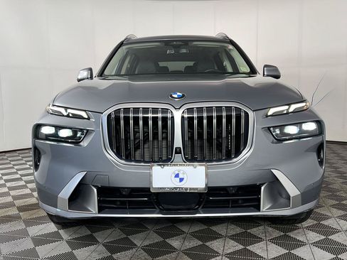 Certified 2024 BMW X7 xDrive40i w/ Premium Package AWD/4WD image 13