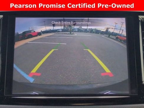 Used 2024 Chrysler Pacifica Touring-L image 20