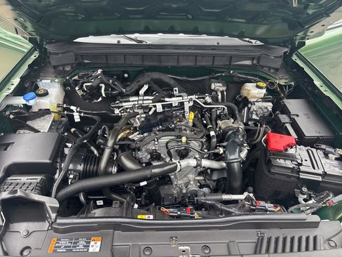 Used 2025 Ford Bronco Outer Banks AWD/4WD image 62