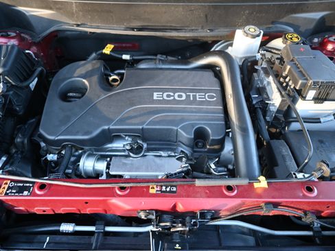 Used 2020 Chevrolet Equinox LT image 35