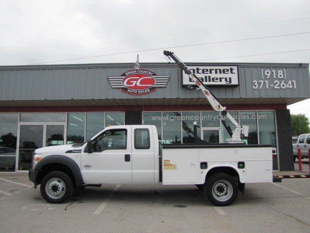 Used 2013 Ford F550 4x4 SuperCab Super Duty w/ Payload Upgrade Pkg image 1