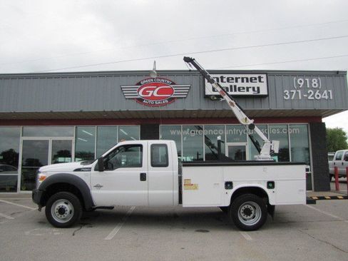 Used 2013 Ford F550 4x4 SuperCab Super Duty w/ Payload Upgrade Pkg image 1