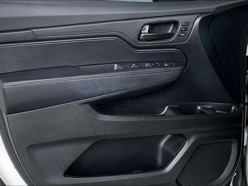 Used 2023 Honda Odyssey Sport image 44