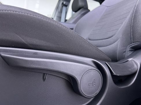 Used 2025 Hyundai Santa Cruz SE image 14