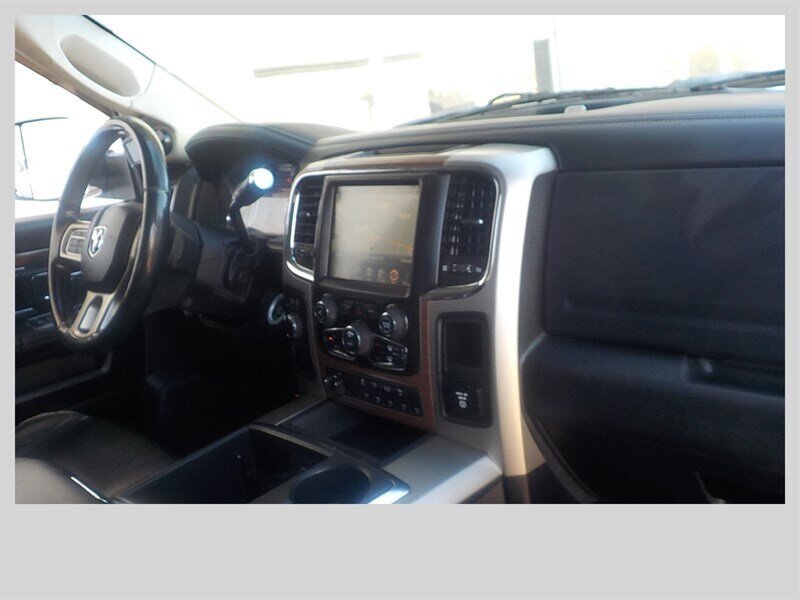 Used 2014 RAM 3500 Laramie AWD/4WD image 6